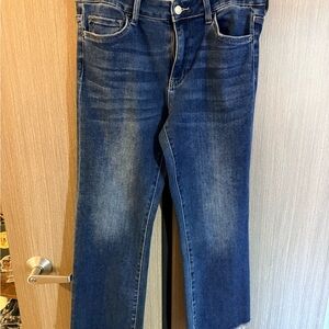 Mid-Rise Cropped Women's Jeans in Dark Blue Wash